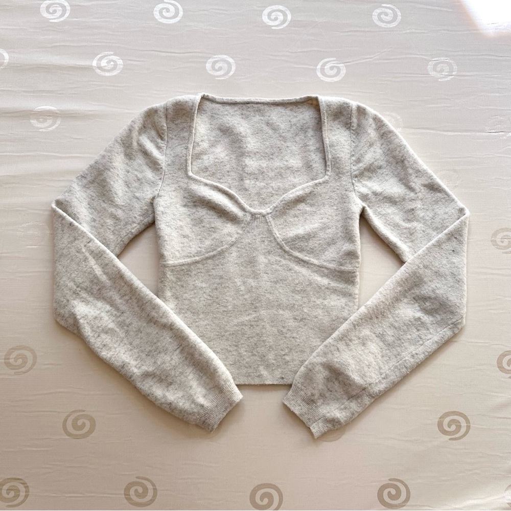 Aritzia off white cream “Greer” long sleeve top🍨